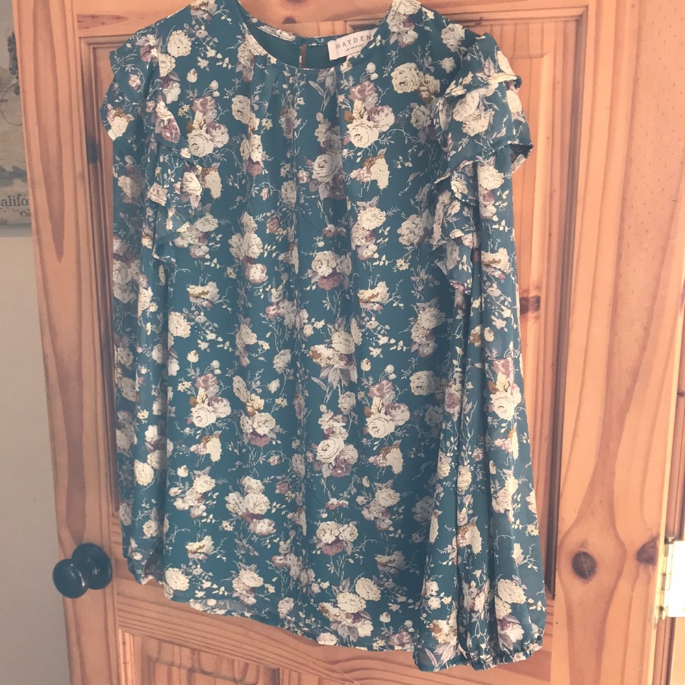 BOGO NWOT Hayden LA Floral Long Sleeve Blouse large ruffle spring blouse womens